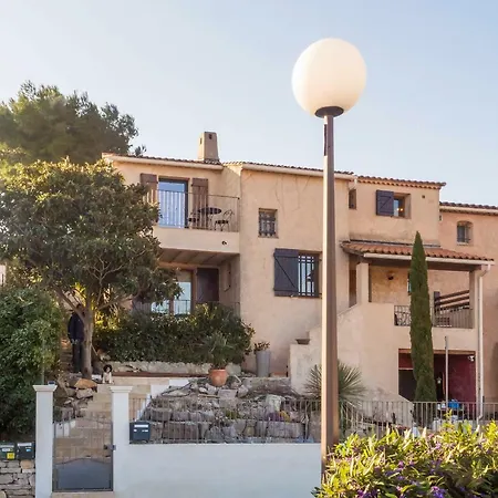 Le Mas Du Pic Des Fees Ferienhaus *